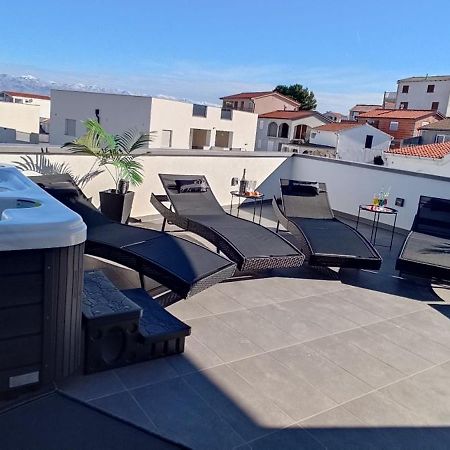 Luxurioeses Penthouse Welle Mit Whirlpool, Grill Und Meerblick Vir Zewnętrze zdjęcie