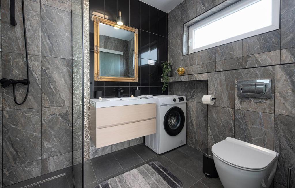 Luxurioeses Penthouse Welle Mit Whirlpool, Grill Und Meerblick Vir Zewnętrze zdjęcie